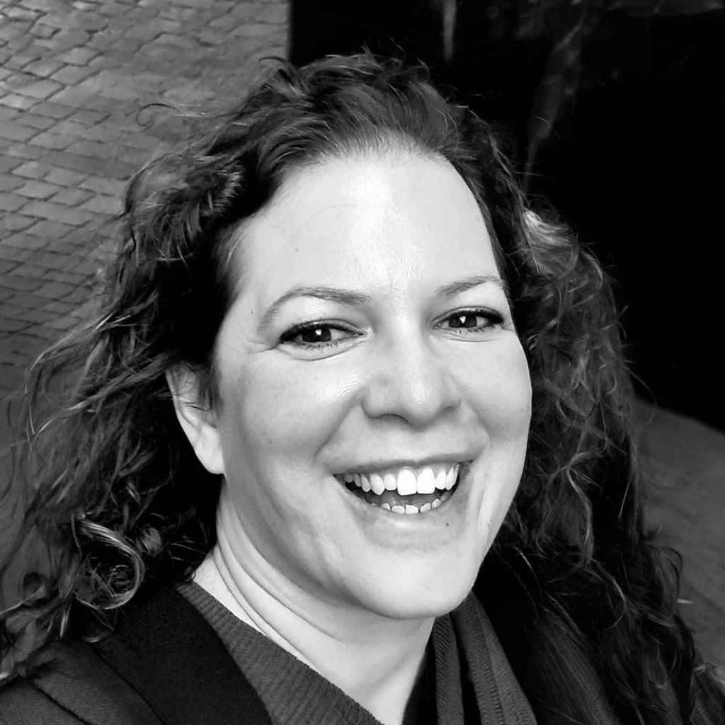 Nadia Kittelmann, Licensed NLP Coach in Horn TG, Schwarzweiss-Porträt